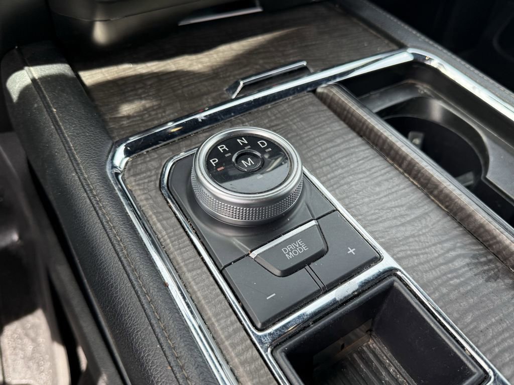 Used 2021 Ford Expedition Max Limited image 19