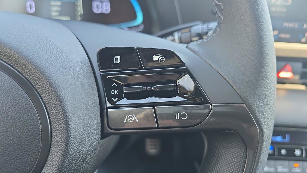 New 2026 Hyundai Elantra Sport FWD image 25