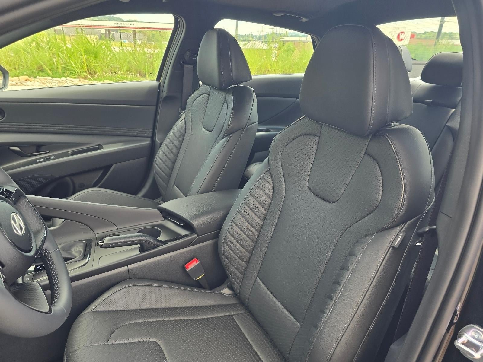 New 2026 Hyundai Elantra SEL Sport FWD image 12