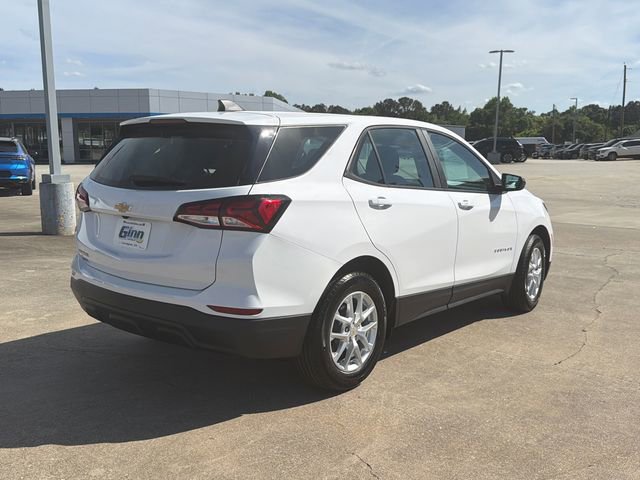 Used 2024 Chevrolet Equinox LS w/ LPO, Floor Liner Package image 5