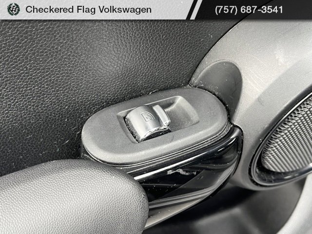 Used 2019 MINI Cooper S w/ Signature Upholstery Package image 22