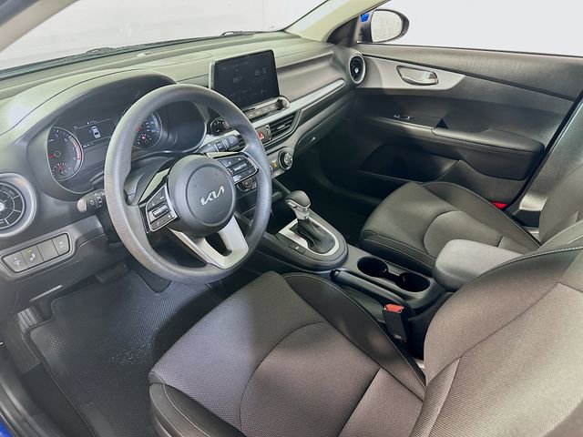 Used 2024 Kia Forte LXS w/ LXS Technology Package image 12