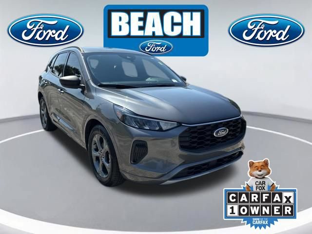 Used 2023 Ford Escape ST-Line w/ Tech Pack #1