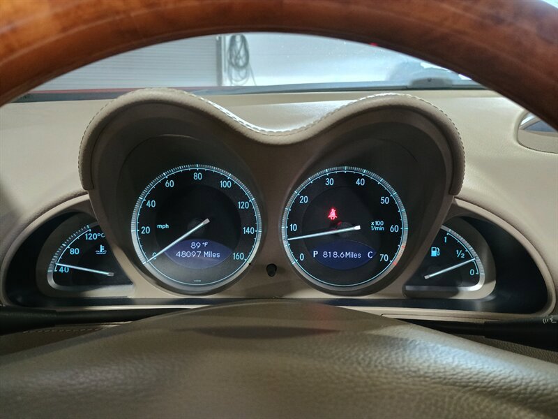 Used 2008 Mercedes-Benz SL 550 image 30