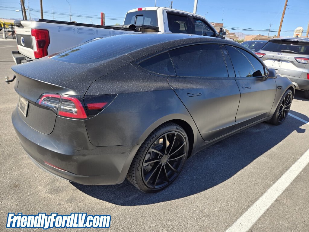 Used 2023 Tesla Model 3 Standard Range RWD image 3