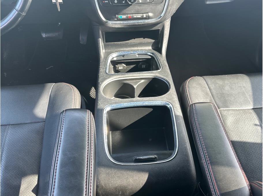 Used 2019 Dodge Grand Caravan GT image 18