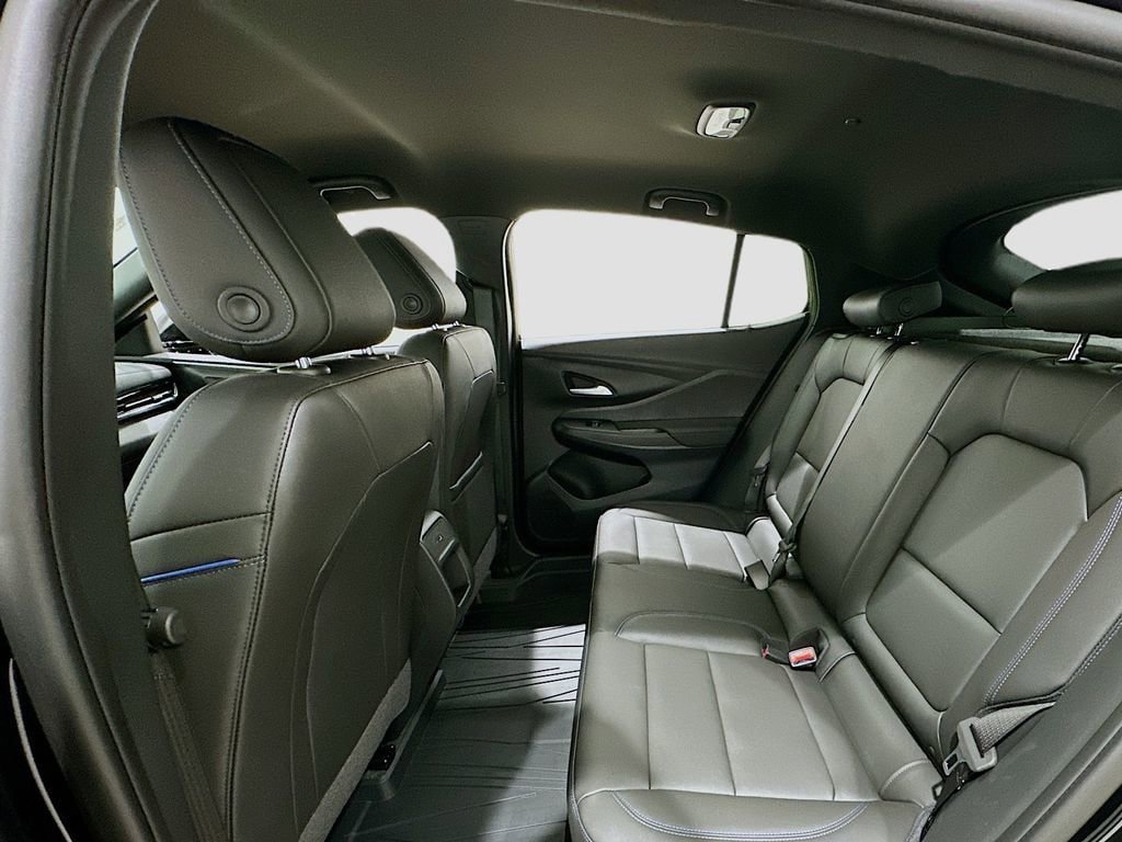 New 2026 Buick Envista Sport Touring w/ Convenience I Package FWD image 27