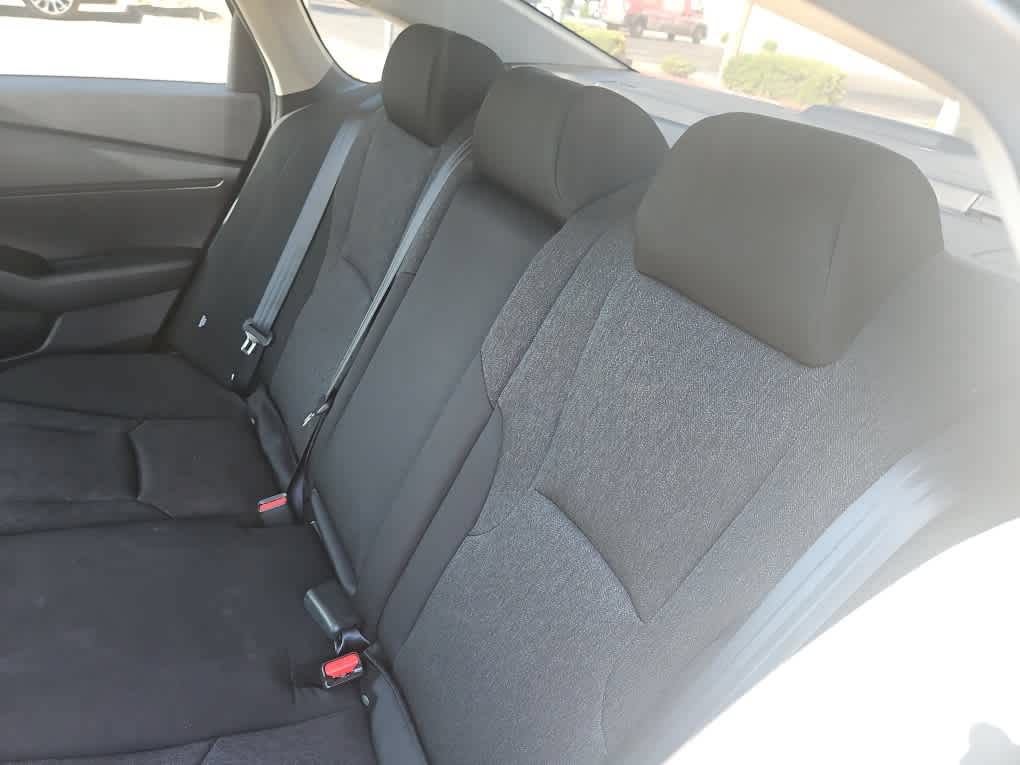 Used 2025 Honda Accord SE image 12