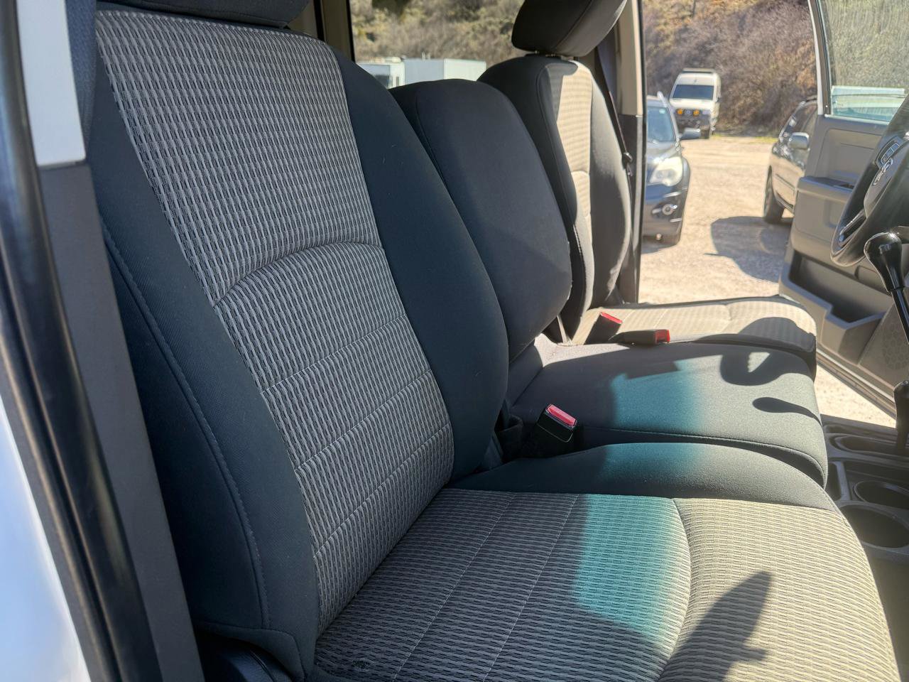 Used 2012 RAM 4500 4x4 Crew Cab w/ ST Decor Group image 14