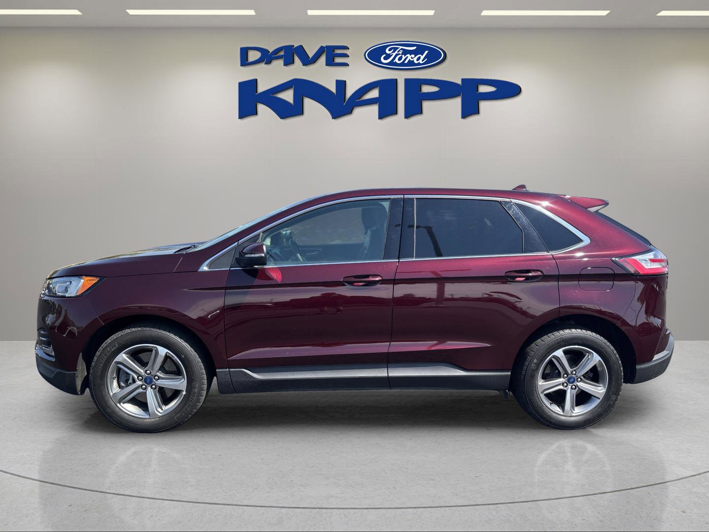 Used 2020 Ford Edge SEL w/ Convenience Package AWD/4WD image 4