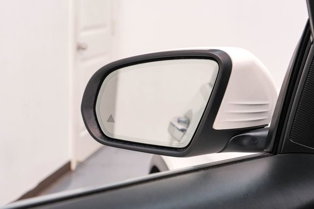 Used 2019 Mercedes-Benz GLC 300 w/ Premium Package image 35