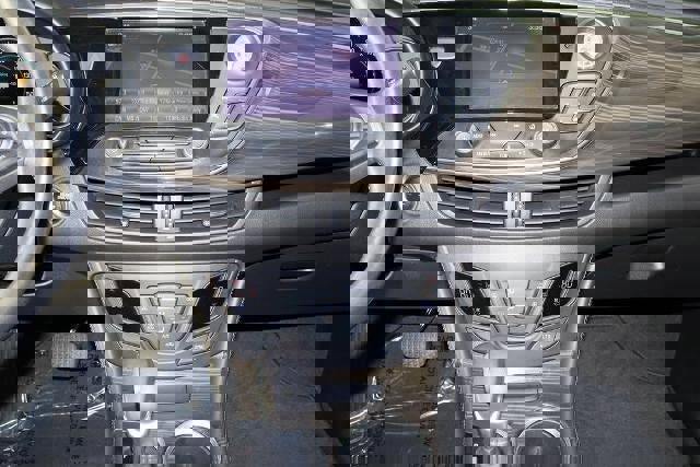 Used 2019 Buick Envision Premium w/ Driver Confidence Package image 20