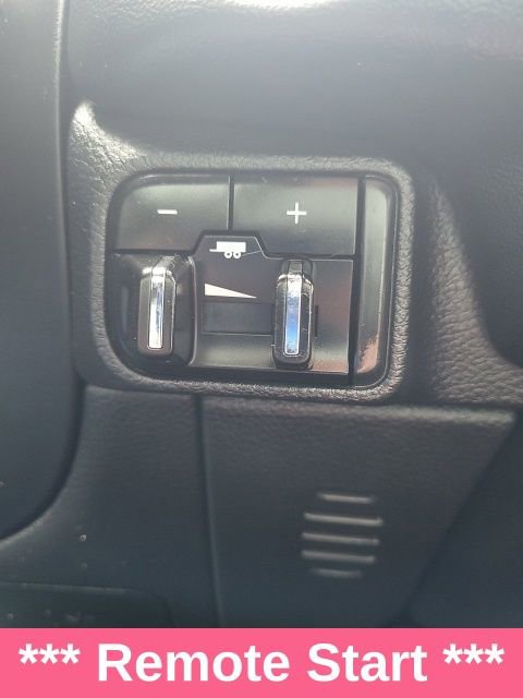 Used 2024 Dodge Durango GT image 16