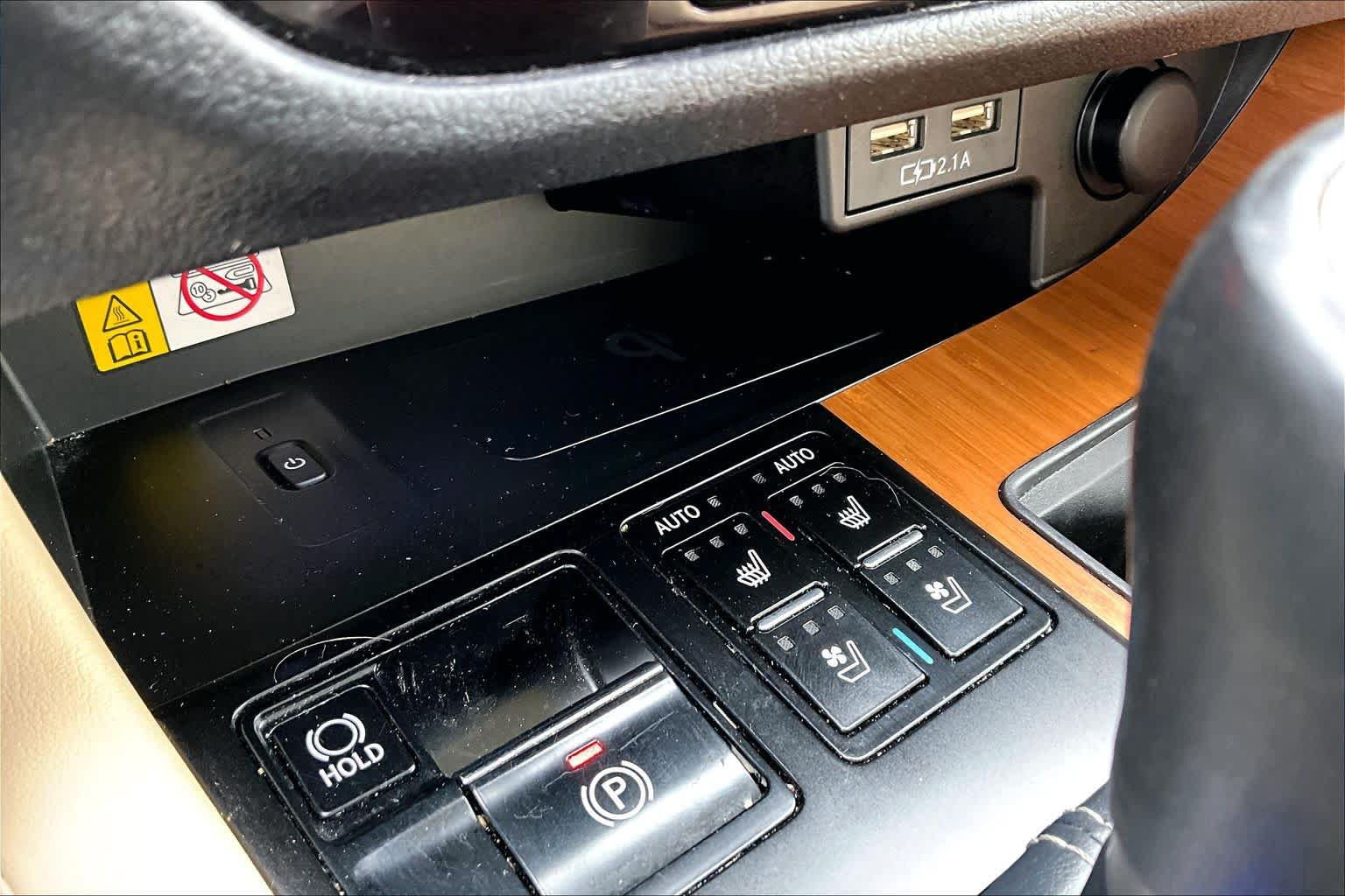 Used 2021 Lexus RX 450h AWD w/ Premium Package image 34
