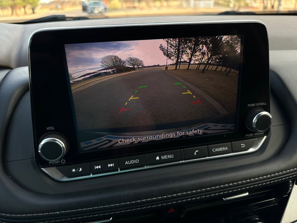 Used 2022 Nissan Rogue SV image 21
