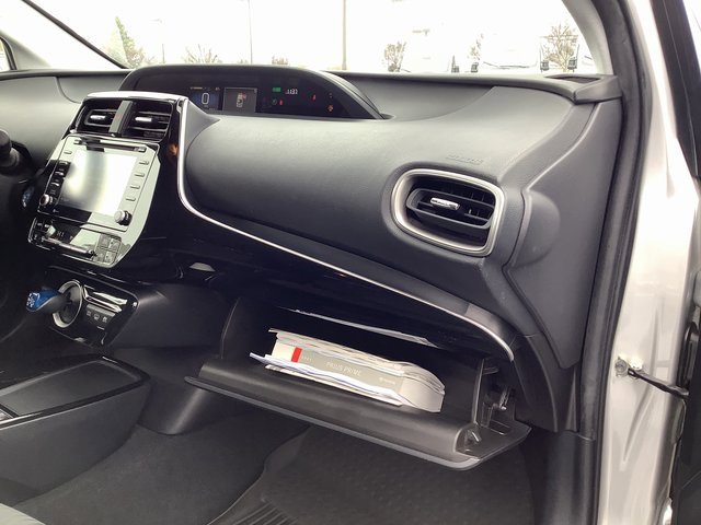 Used 2021 Toyota Prius Prime LE image 38