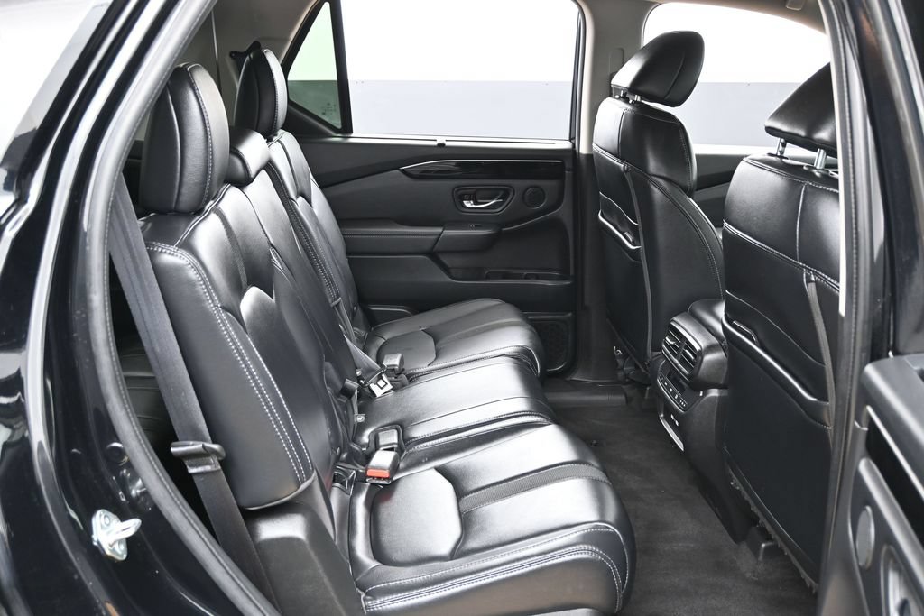 Used 2023 Honda Pilot EX-L image 35