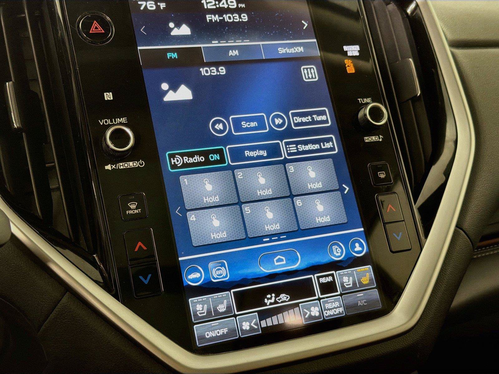 Used 2025 Subaru Ascent Touring AWD/4WD image 19