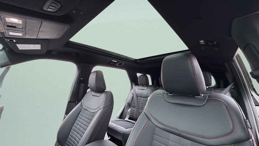 New 2026 Ford Explorer ST-Line w/ ST-Line Street Pack image 38