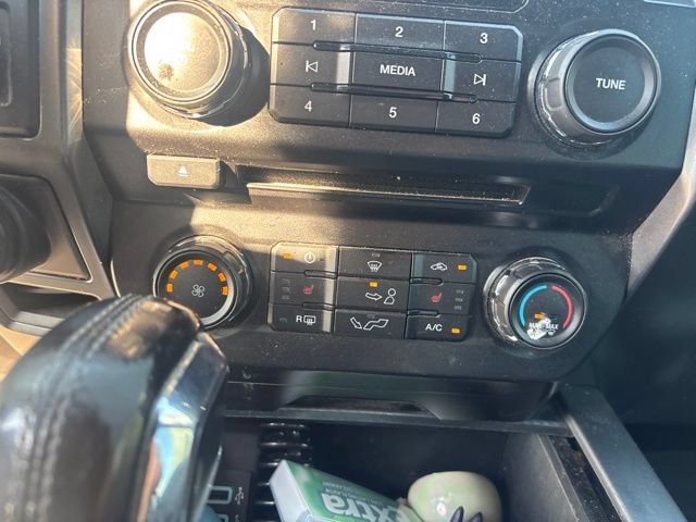 Used 2018 Ford F150 XLT w/ Equipment Group 302A Luxury AWD/4WD image 20