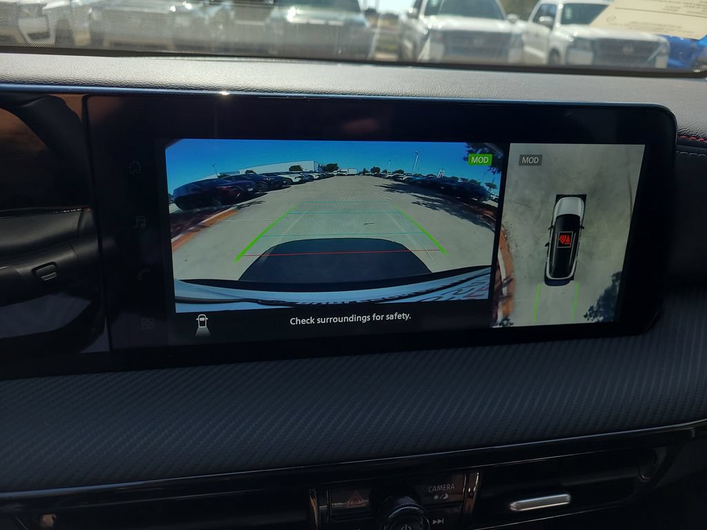 New 2026 Nissan Kicks SR w/ Illumination Package FWD image 18