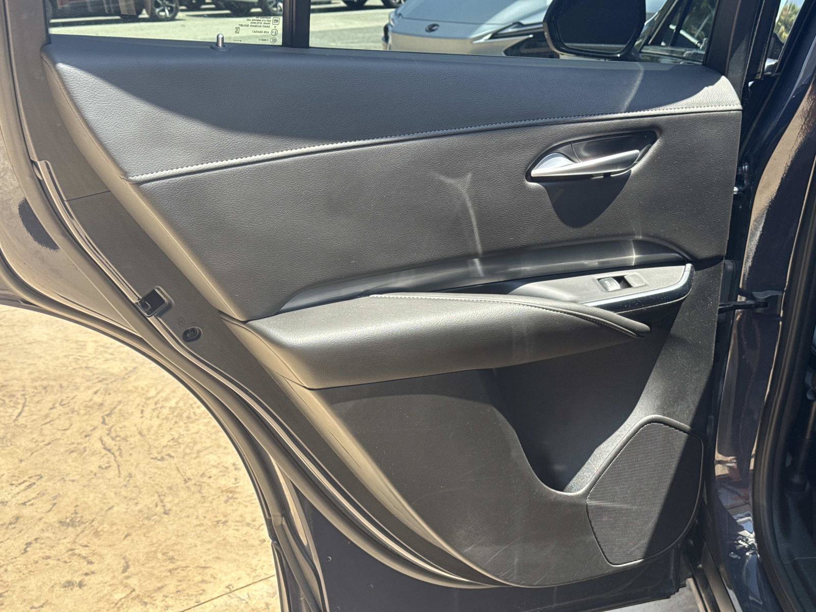 Used 2025 Cadillac XT4 Premium Luxury FWD image 16