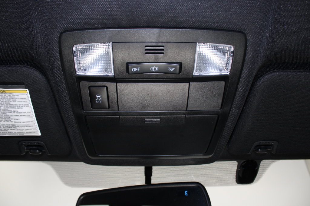 Used 2016 Toyota Tacoma SR5 AWD/4WD image 13