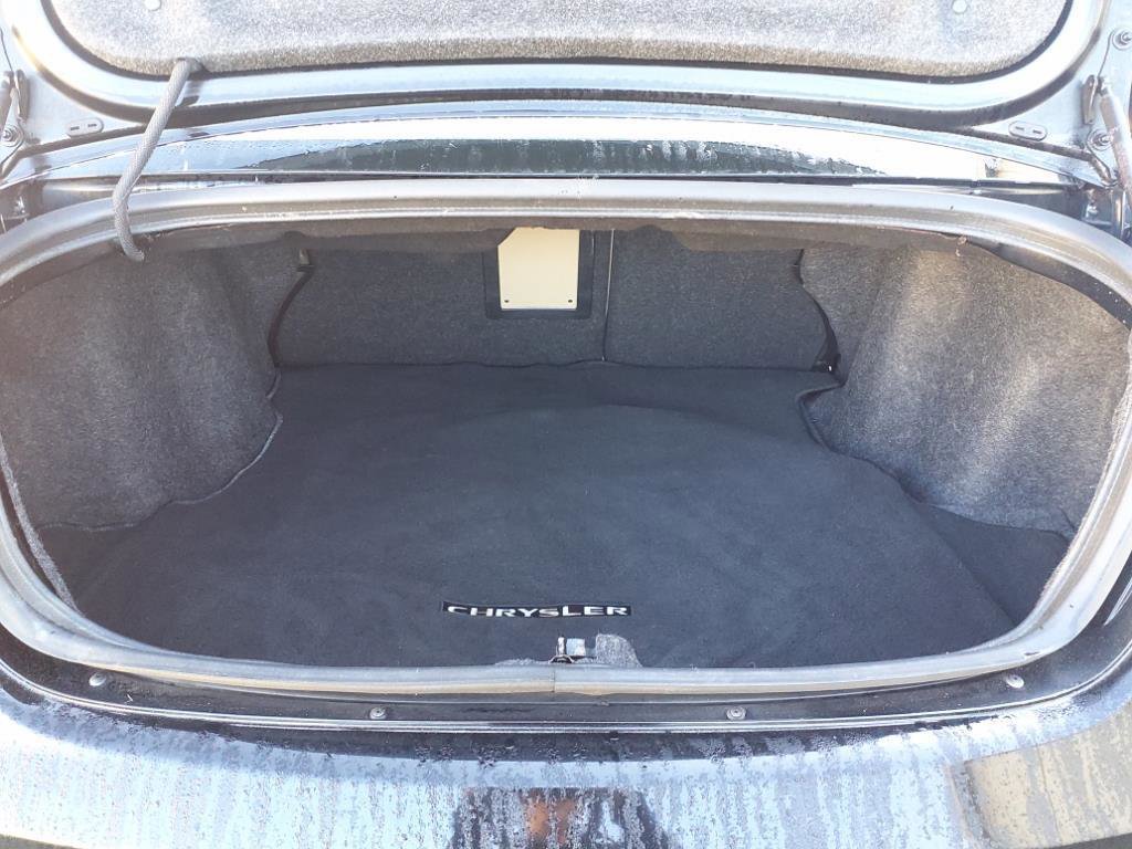 Used 2013 Chrysler 200 Touring image 10