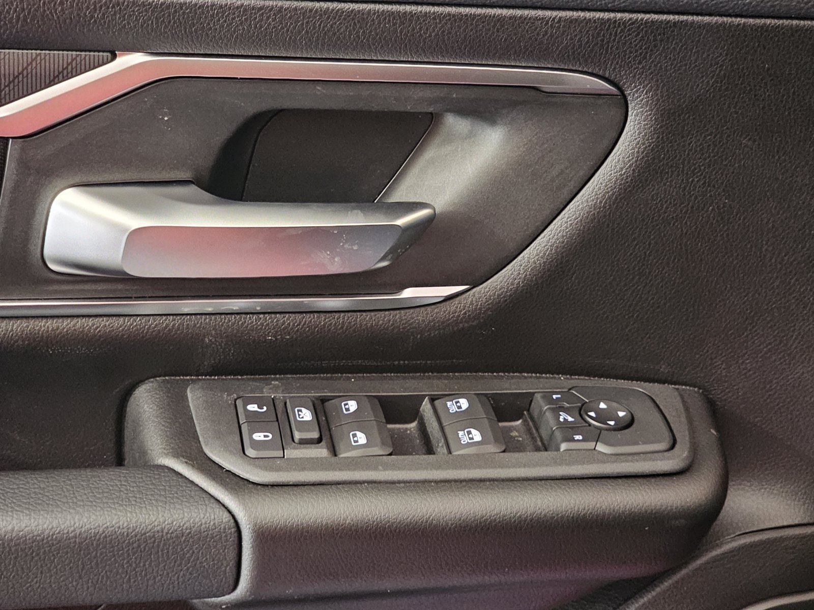 New 2026 RAM 1500 Big Horn AWD/4WD image 16
