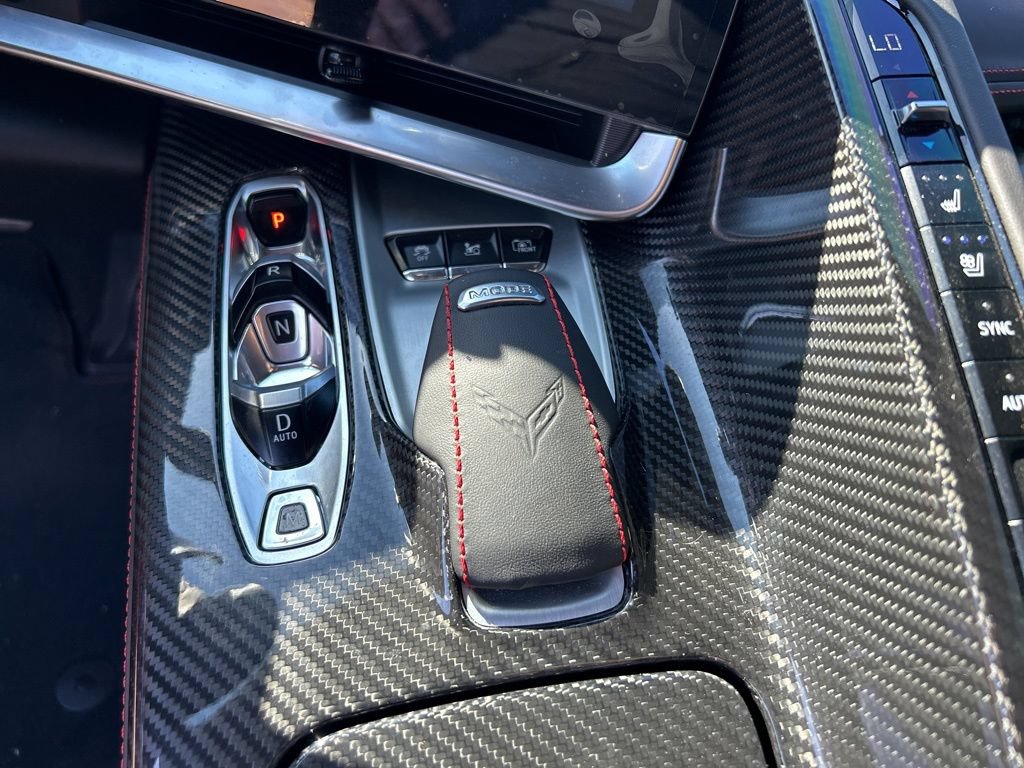 Used 2024 Chevrolet Corvette Z06 RWD image 10