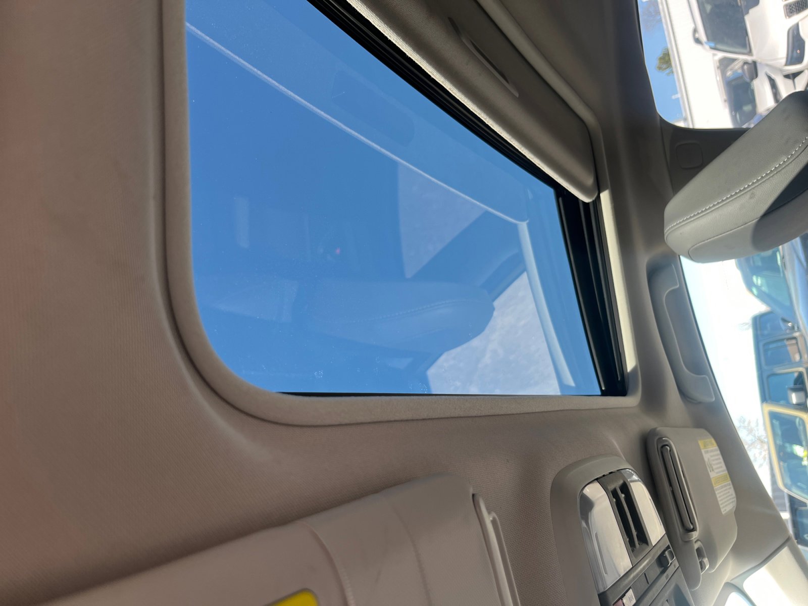 Used 2021 Subaru Crosstrek 2.5i Sport w/ Moonroof Package image 33