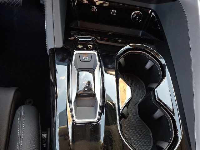 Used 2025 Audi Q5 Premium Plus w/ Premium Plus AWD/4WD image 11