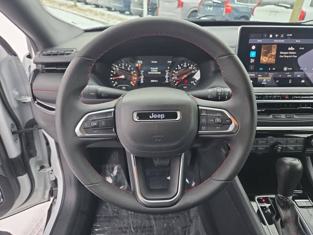 Used 2024 Jeep Compass Trailhawk image 20