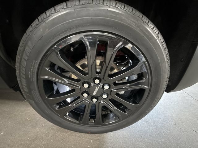Used 2023 GMC Acadia SLE w/ Driver Convenience Package AWD/4WD image 35