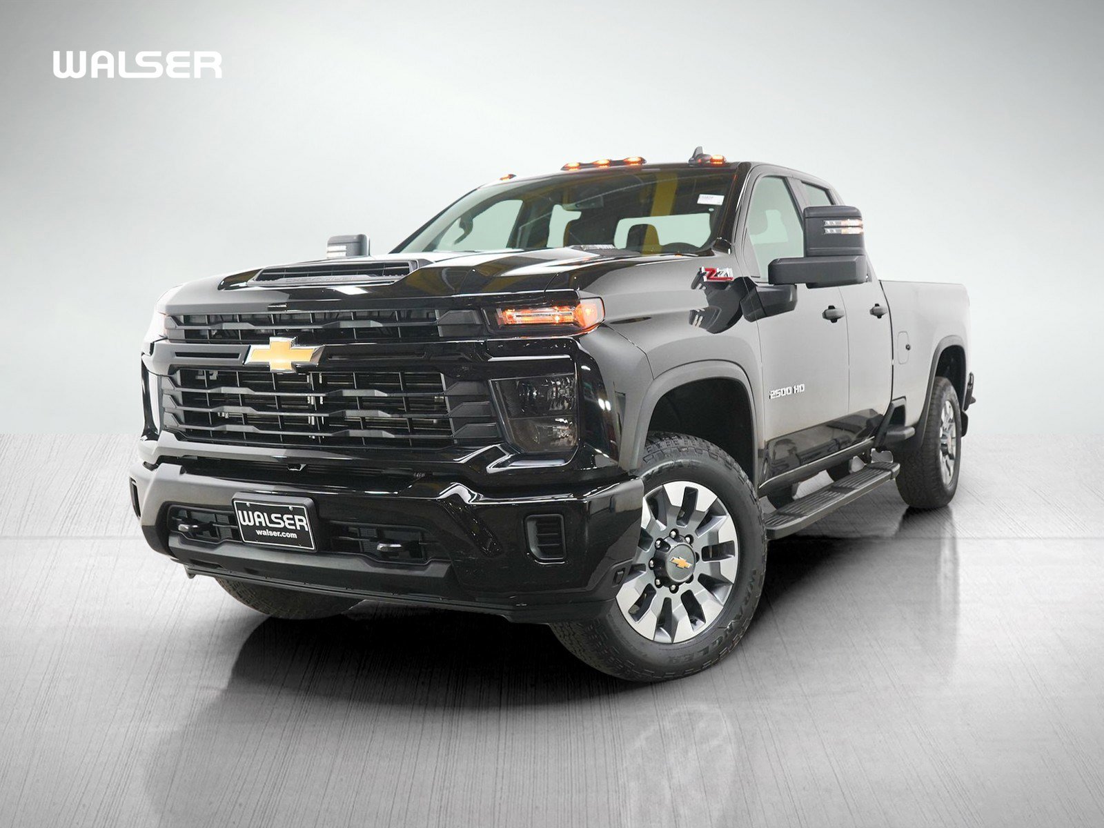 Used 2024 Chevrolet Silverado 2500 Custom w/ Custom Value Package AWD/4WD image 1