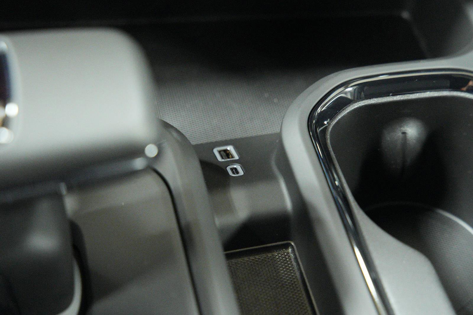 New 2025 GMC Sierra 1500 AT4 w/ AT4 Premium Package image 44