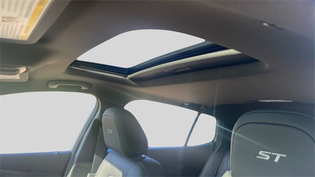 New 2026 Buick Envista Sport Touring w/ Convenience I Package image 19