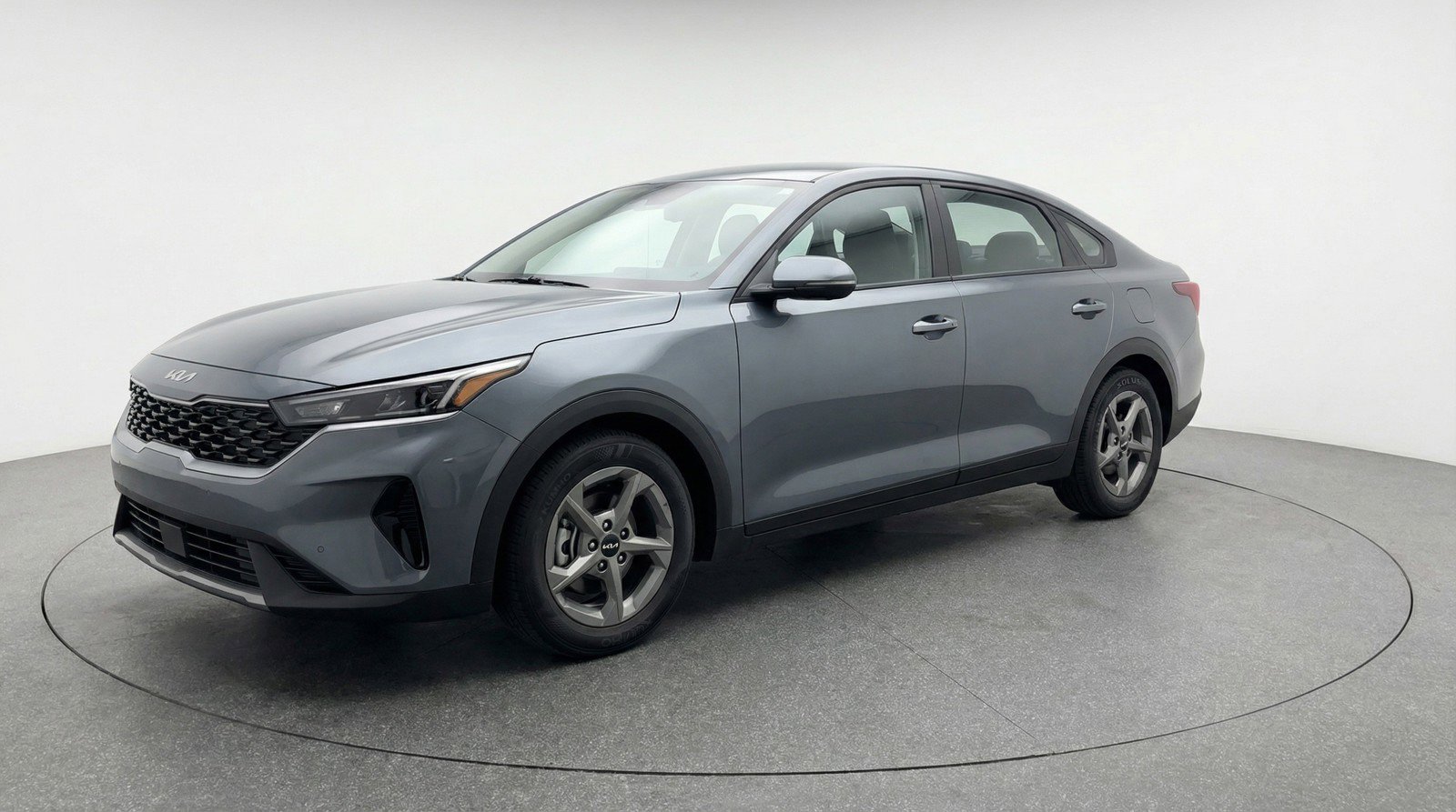 Used 2025 Kia K4 LXS FWD image 3