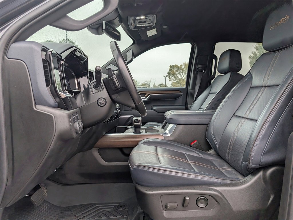 Used 2022 Chevrolet Silverado 1500 High Country w/ Z71 Off-Road Package image 13