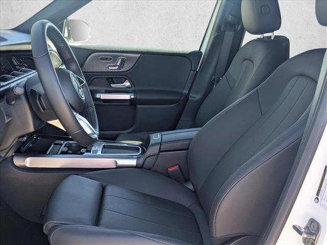 Certified 2025 Mercedes-Benz GLB 250 image 15
