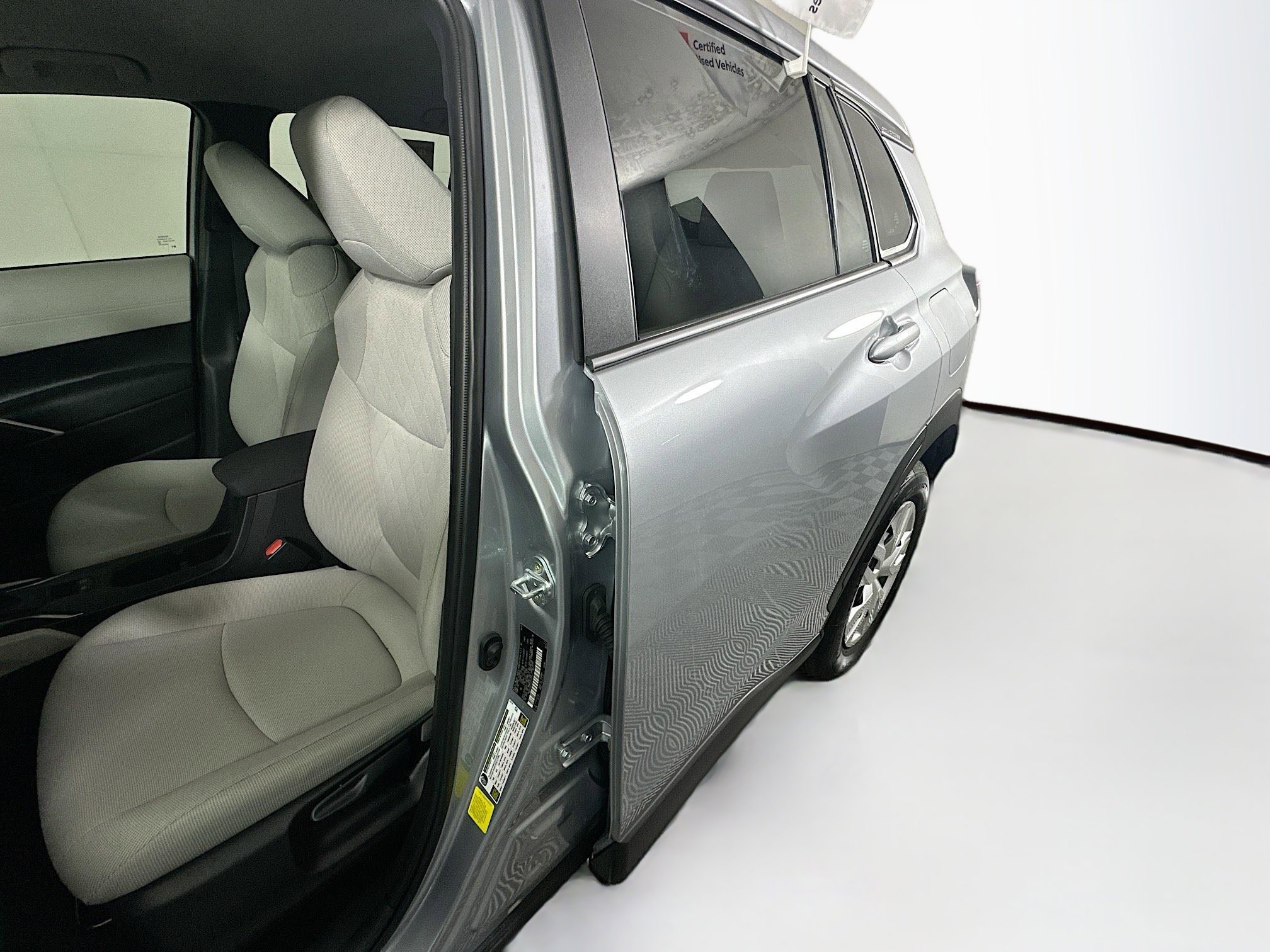 Certified 2025 Toyota Corolla Cross L FWD image 12