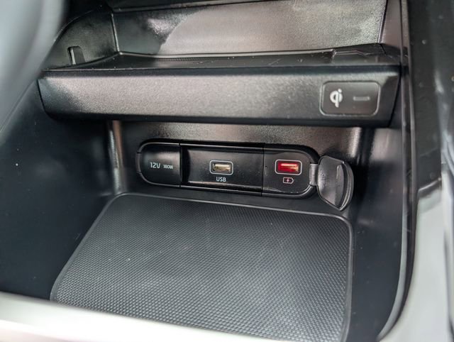 Used 2024 Kia Forte GT-Line w/ GT-Line Premium Package image 15