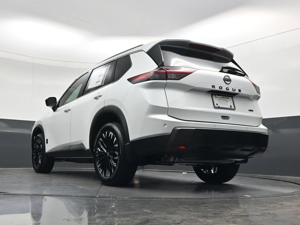New 2026 Nissan Rogue Dark Armor AWD/4WD image 36