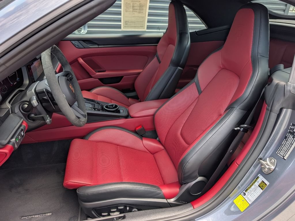 Certified 2026 Porsche 911 Carrera 4 GTS AWD/4WD image 5