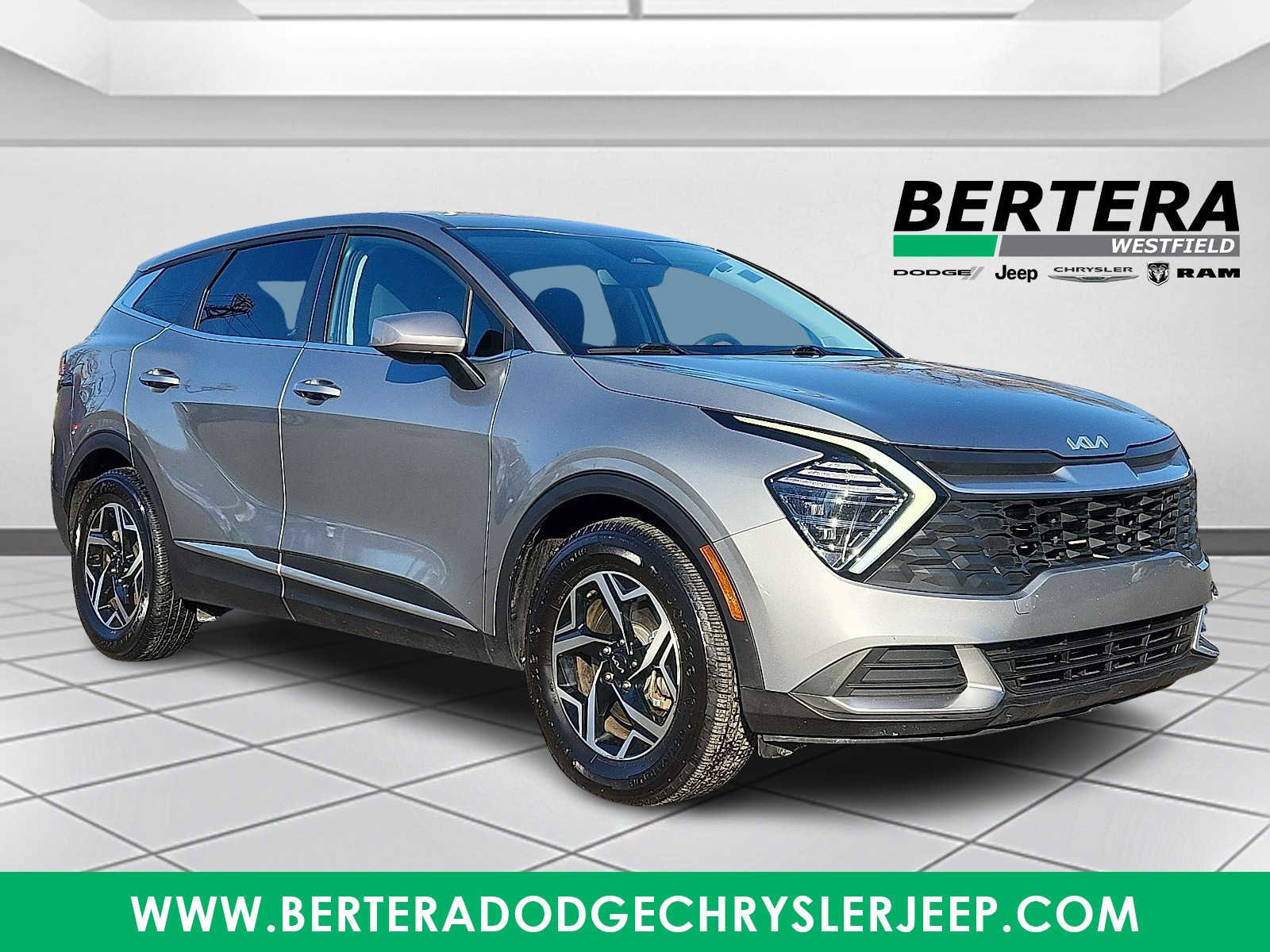 Used 2024 Kia Sportage LX