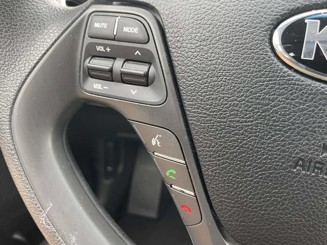 Used 2018 Kia Forte LX FWD image 22