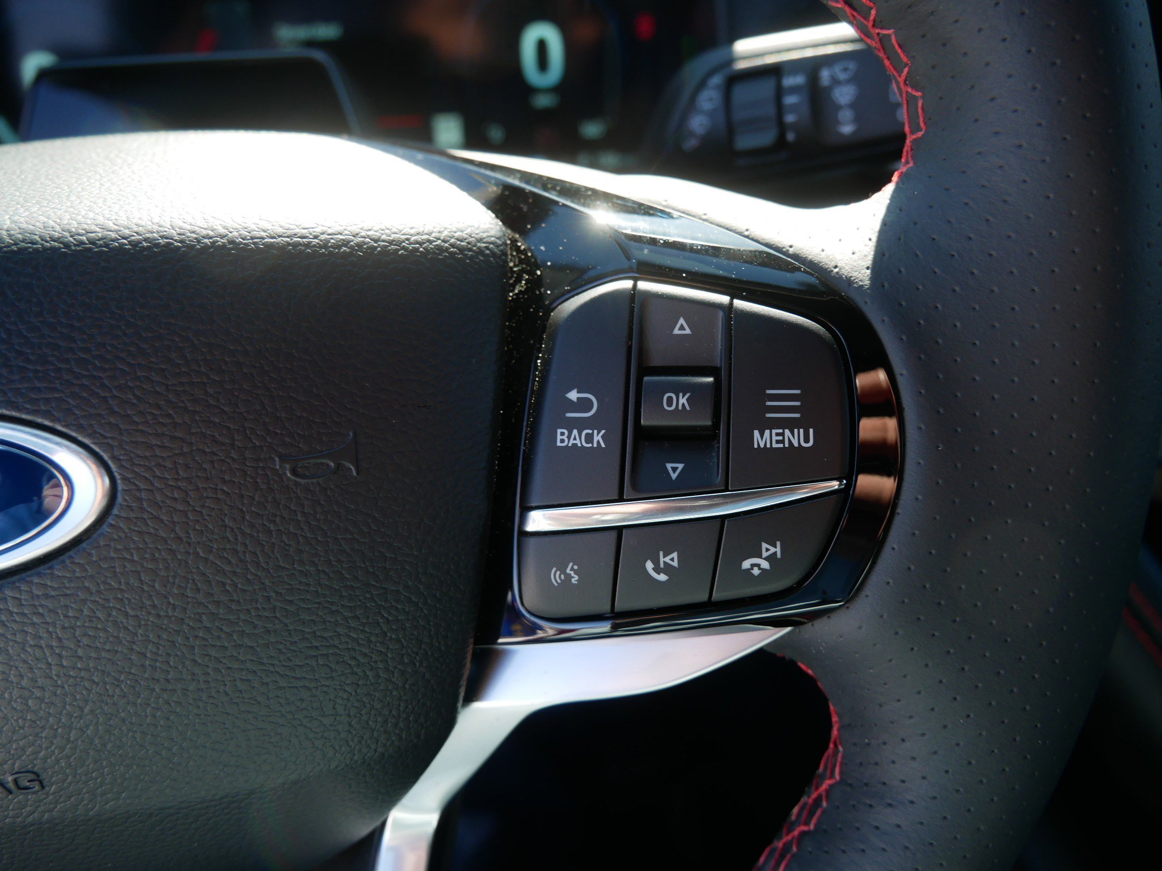 Used 2026 Ford Explorer ST-Line w/ ST-Line Street Pack image 29