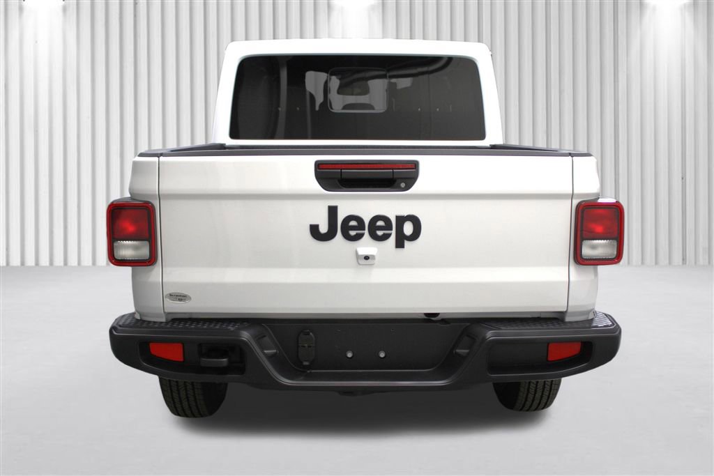 New 2026 Jeep Gladiator Sport image 4