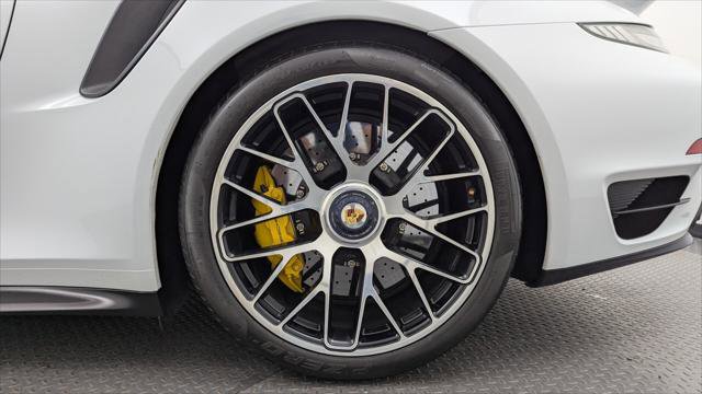 Used 2015 Porsche 911 Turbo S AWD/4WD image 35