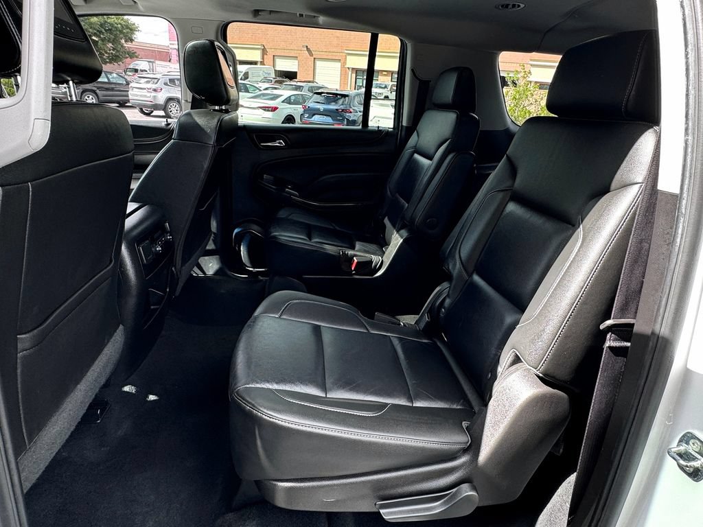 Used 2018 Chevrolet Suburban LT AWD/4WD image 35